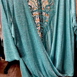 Maurice’s Plus 2 (2X) Blouse